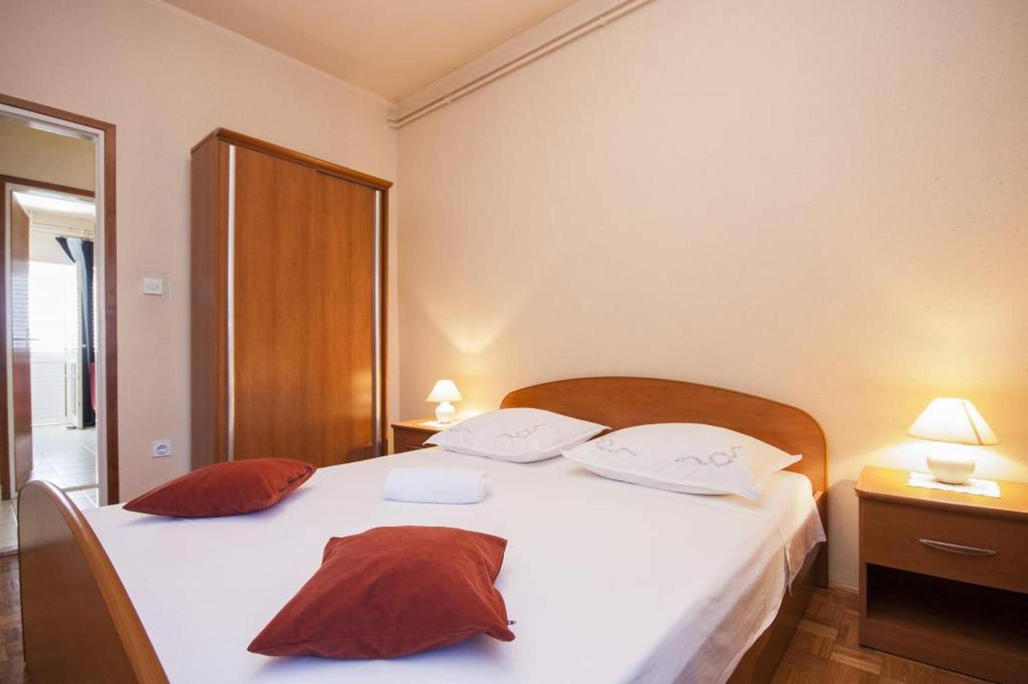 Apartments Zdenka Brodarica  Εξωτερικό φωτογραφία